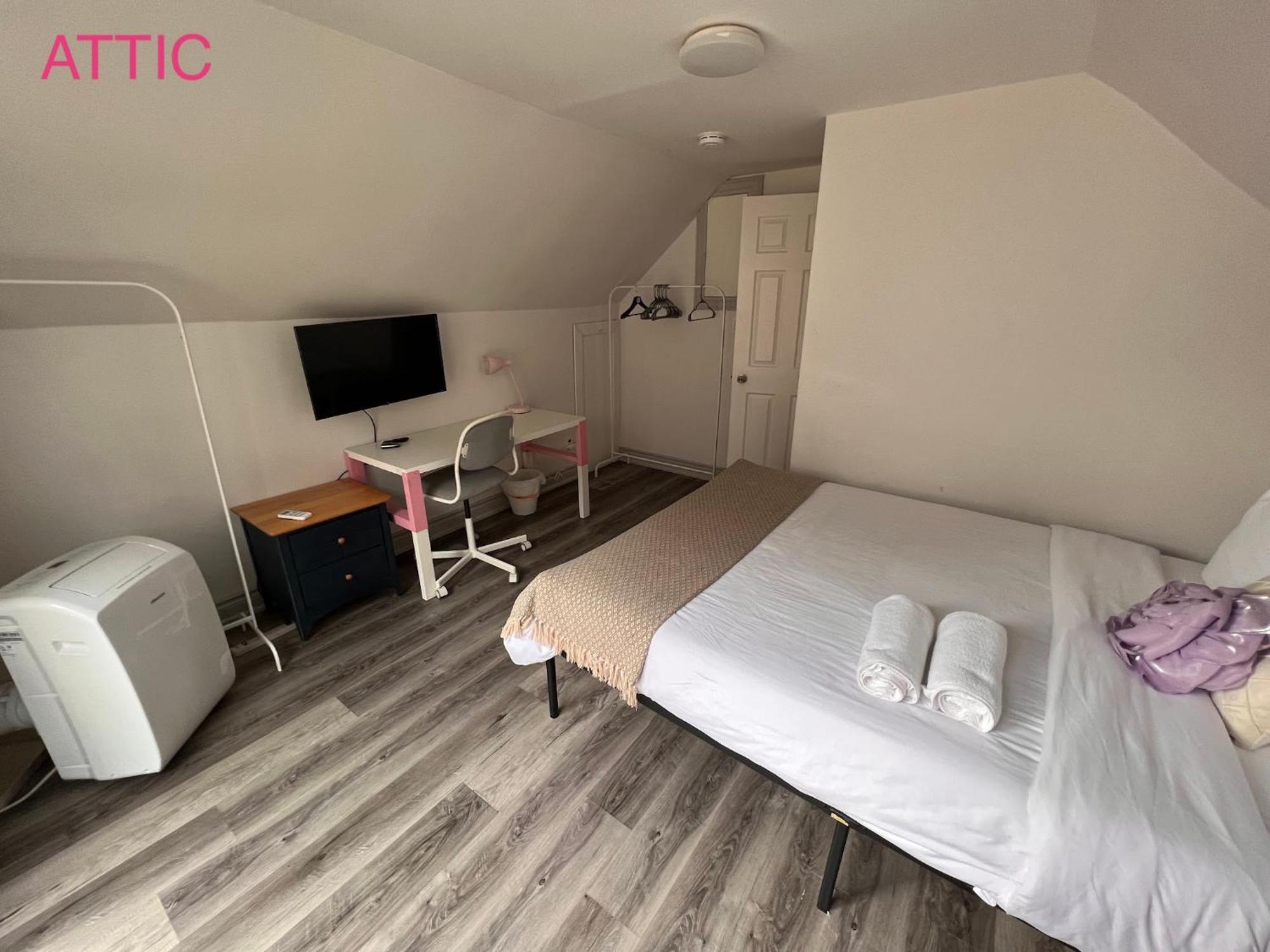 Lilac Private Unit 10-Min To Airport Toronto Dış mekan fotoğraf